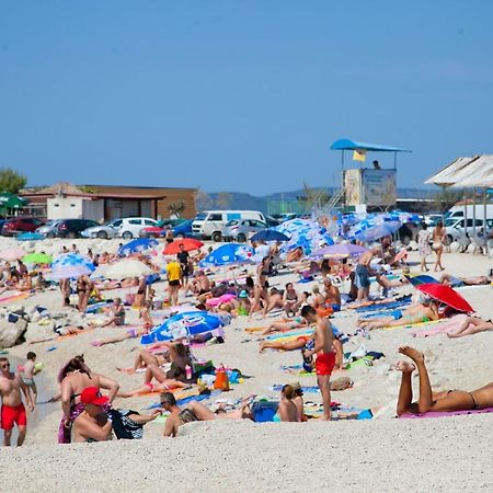 Luxury Beach Front Apt With Seaside View And Free Parking Split Zewnętrze zdjęcie
