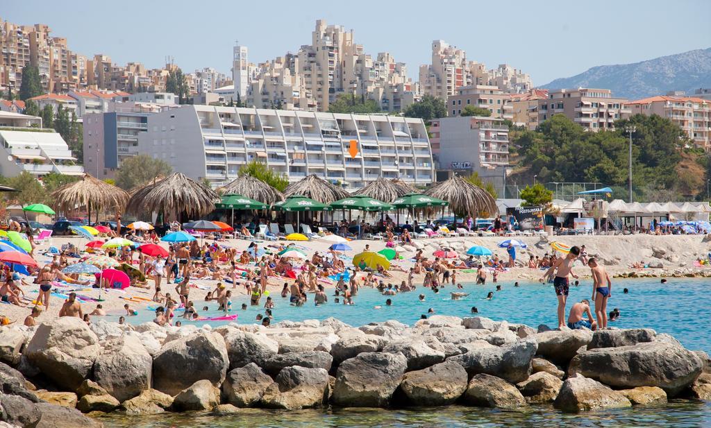 Luxury Beach Front Apt With Seaside View And Free Parking Split Zewnętrze zdjęcie