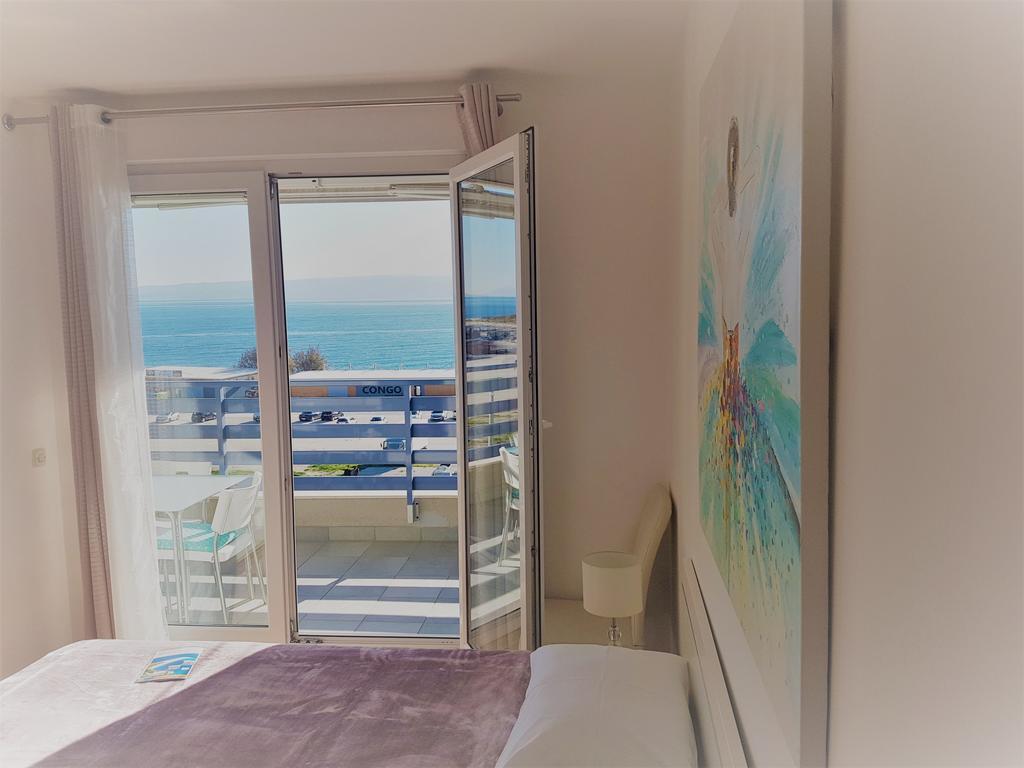 Luxury Beach Front Apt With Seaside View And Free Parking Split Zewnętrze zdjęcie