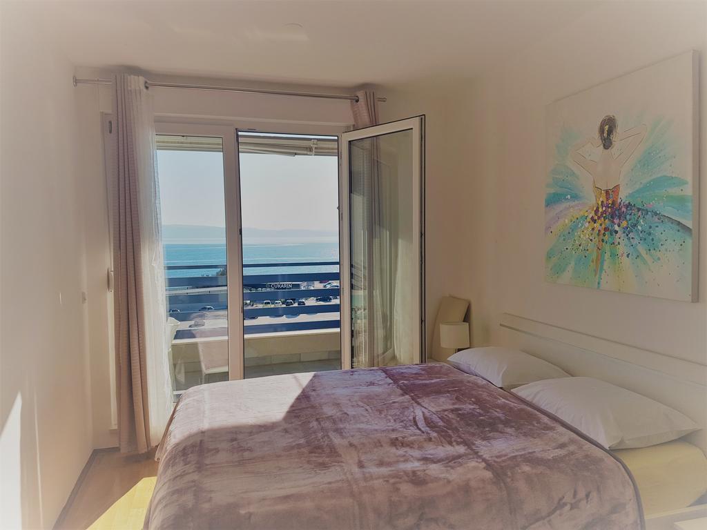 Luxury Beach Front Apt With Seaside View And Free Parking Split Zewnętrze zdjęcie